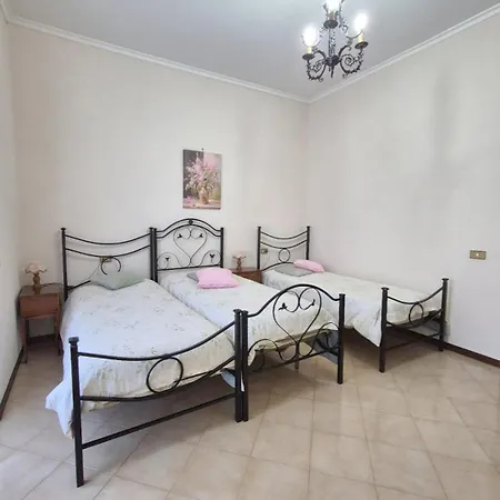 San Nanni House 法布里卡－迪罗马